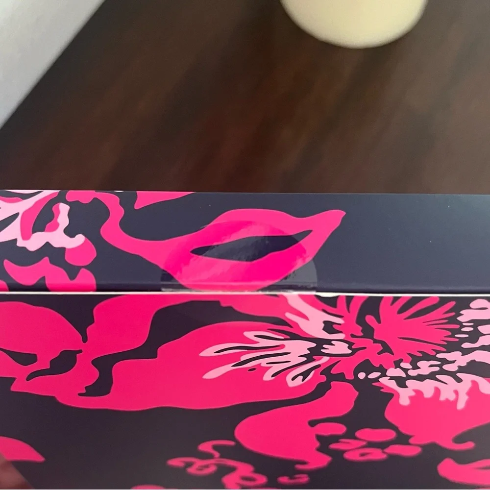Lilly Pulitzer brand new